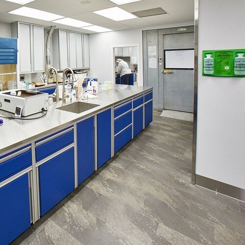 Smooth Rigid Vinyl SRV Hygienic Cladding Level 3.1